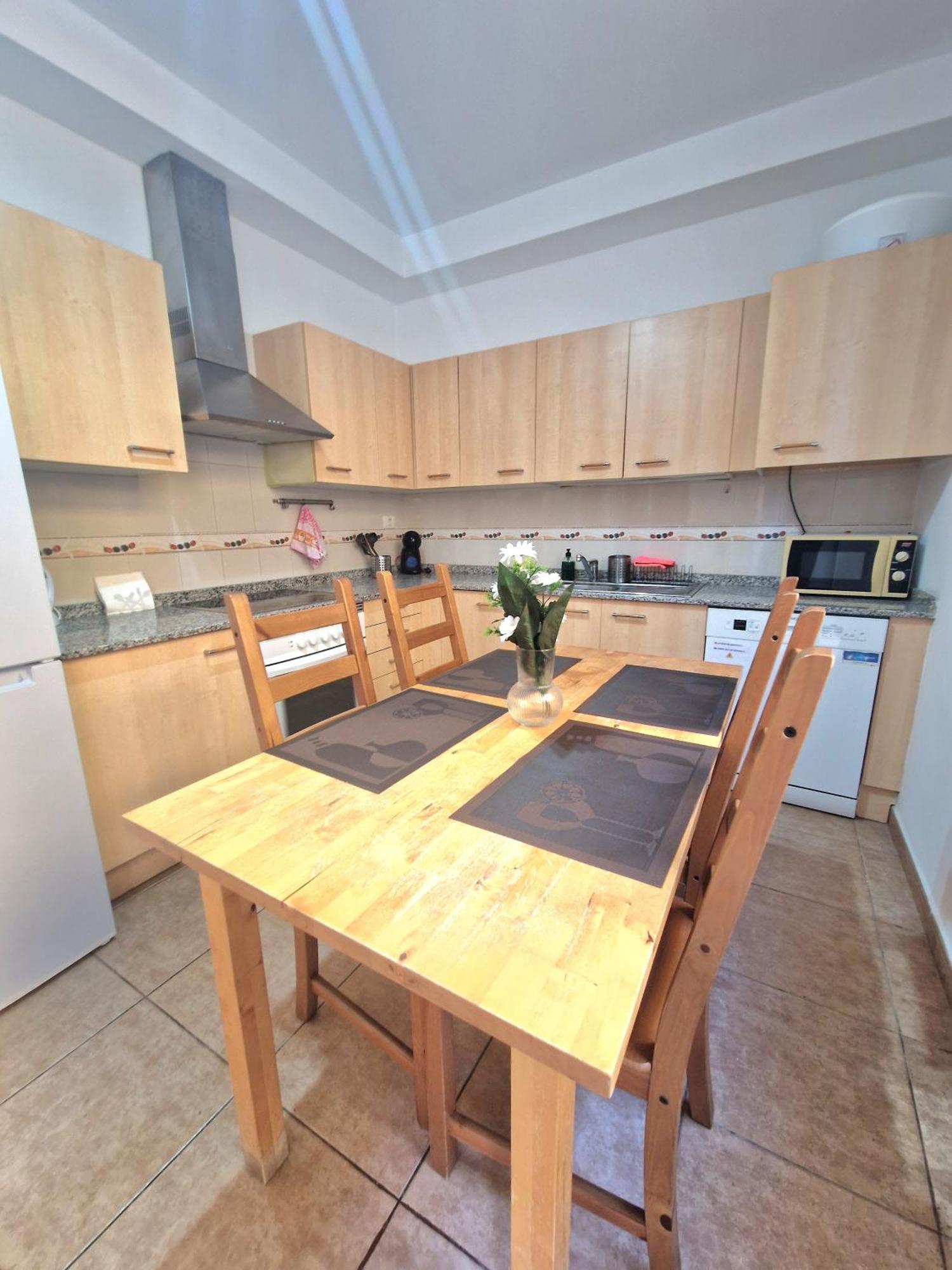 Spacious Independent Chalet Next The Airport - Sea San Isidro  Esterno foto